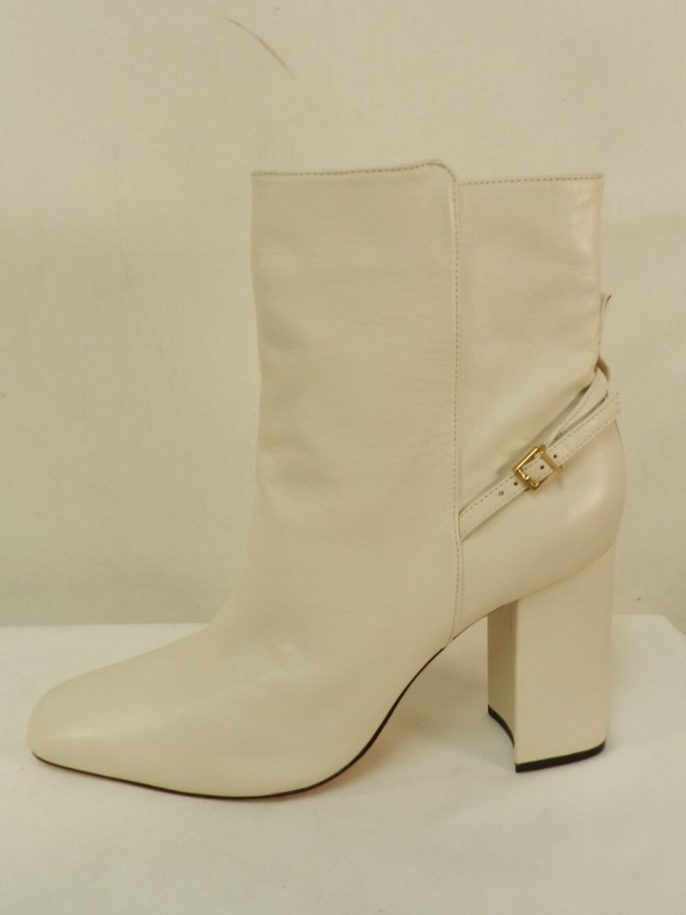 Schutz Christine Nappa Leather Bootie boots heeled zip up cream NEW Size Sz 9.5